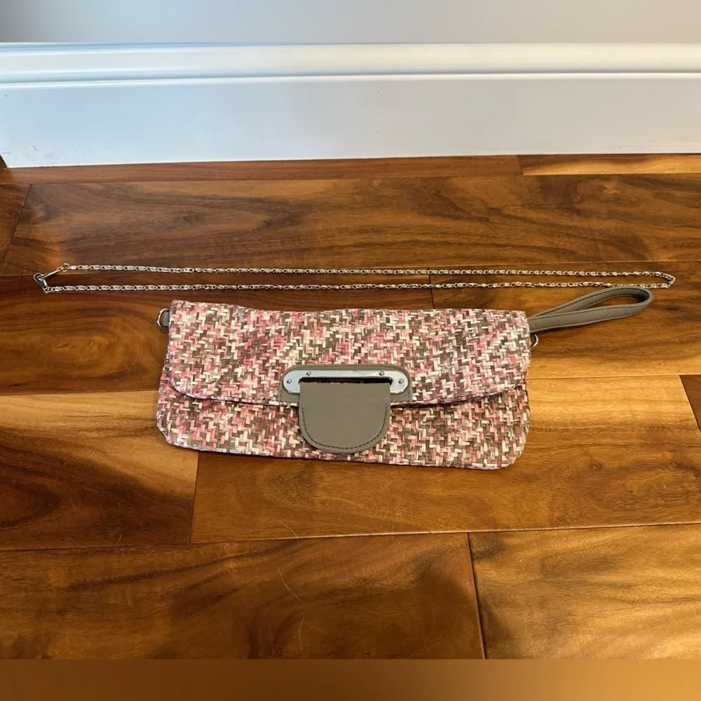 Pink and Grey Straw Clutch Purse with Crossbody Chain